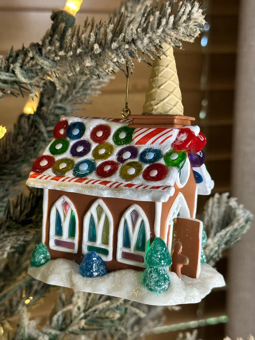 Hallmark Noelville Community Church Ornament #4 in Series